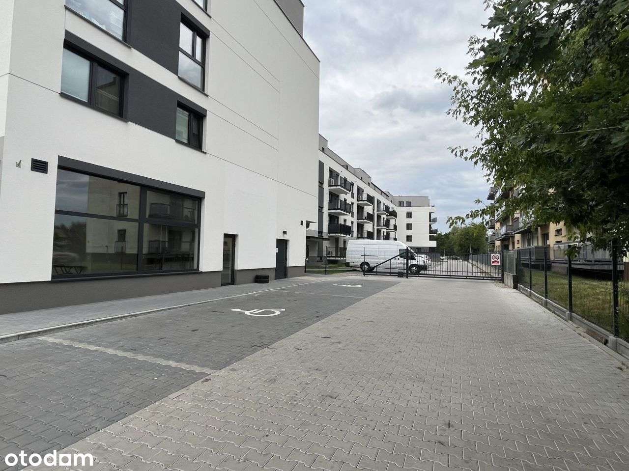 3 pokoje na nowym osiedlu-1