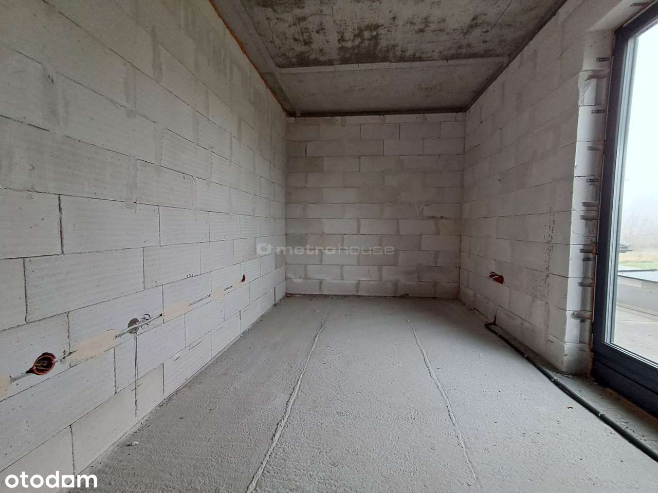 Nowoczesny dom stan deweloperski. Modliborzyce.-4