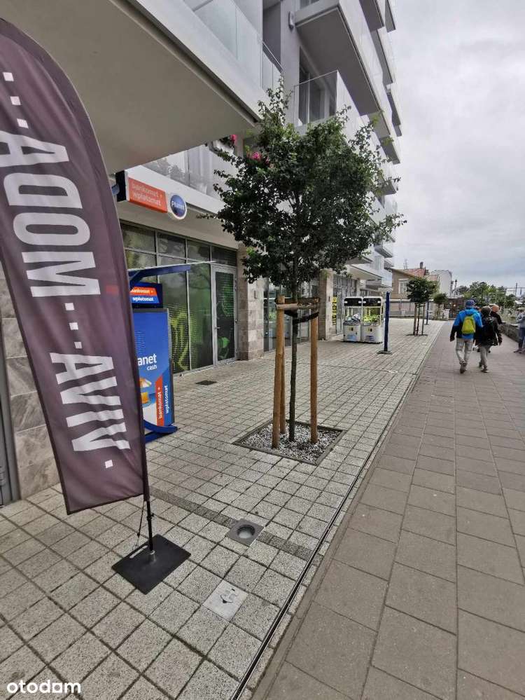 Na sprzedaż lokal usługowy przy samej Promenadzie-4