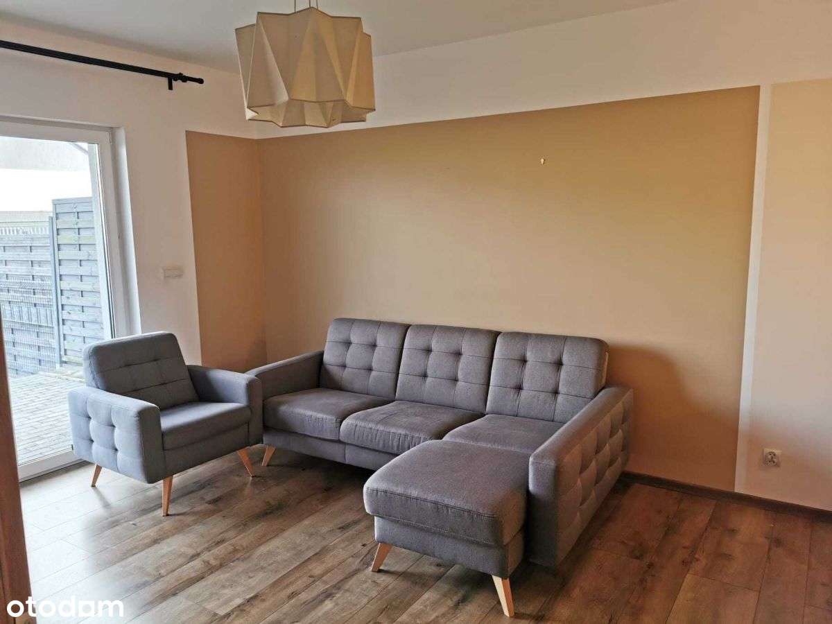 3 pokoje z ogrodenm i miejscem postojowym-2