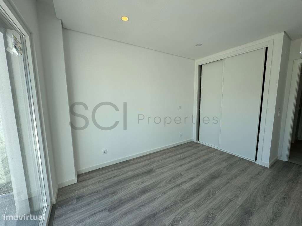 Apartamento T2 Quinta Santa Teresa Parqueamento Arrecadação-19
