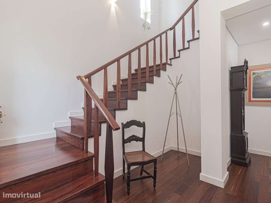 EXCLUSIVO | Moradia V6 de Sonho no Coração da Cotovia, Sesimbra-29