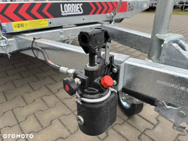 Lorries PLI35-6021 - laweta trzyosiowa uchylna lampy LED pompa hydrauliczna wypełnienie podłogi ALU - 17