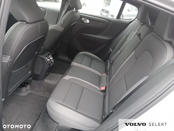 Volvo C40 - 24