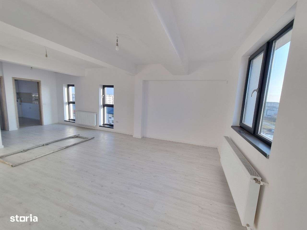 Apartament 3 camere 2 băi Strada Diamantului Bragadiru - Imagine principală: 1/16
