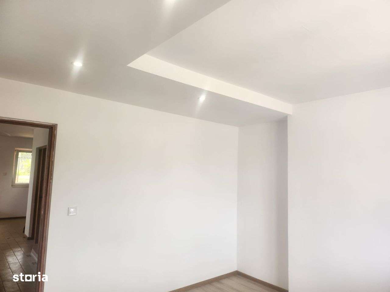 Apartament 3 camere de vanzare Valea Geamana - Imagine principală: 4/9