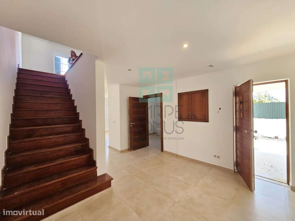 Moradia V4 em Bicesse, Alcabideche-23