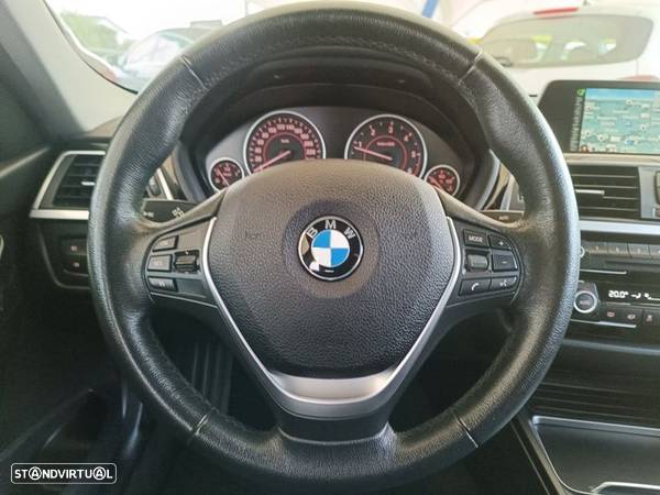 BMW 318 d Aut. Sport Line - 17