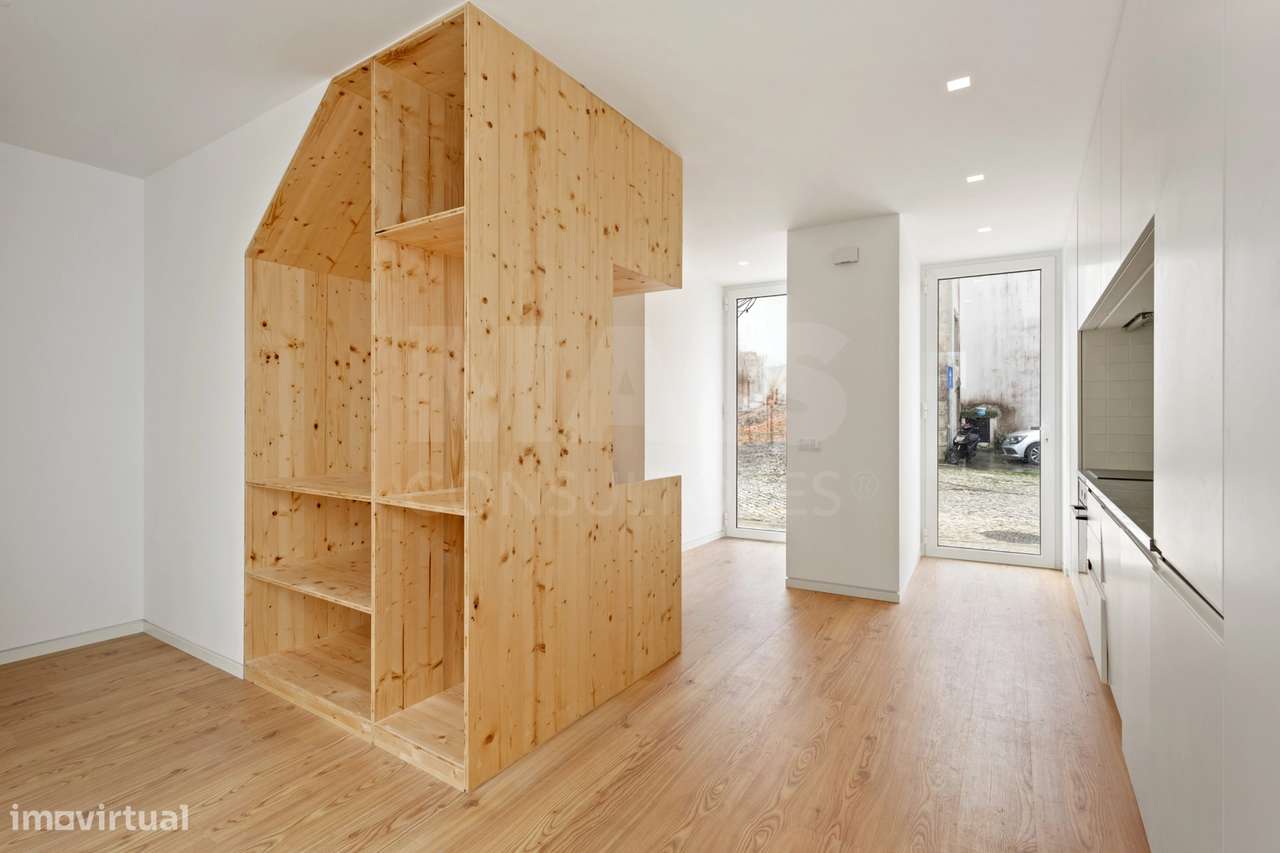 T1 novo com logradouro no centro de Peniche - Grande imagem: 3/24