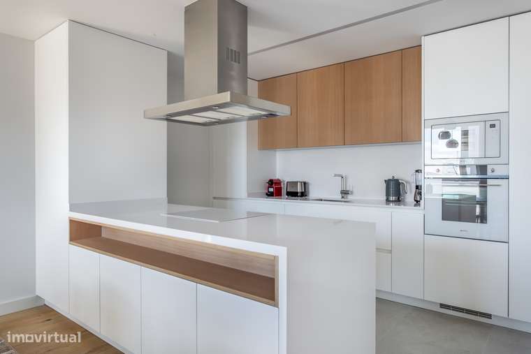 Apartamento T2 em Lisbo - Grande imagem: 3/24