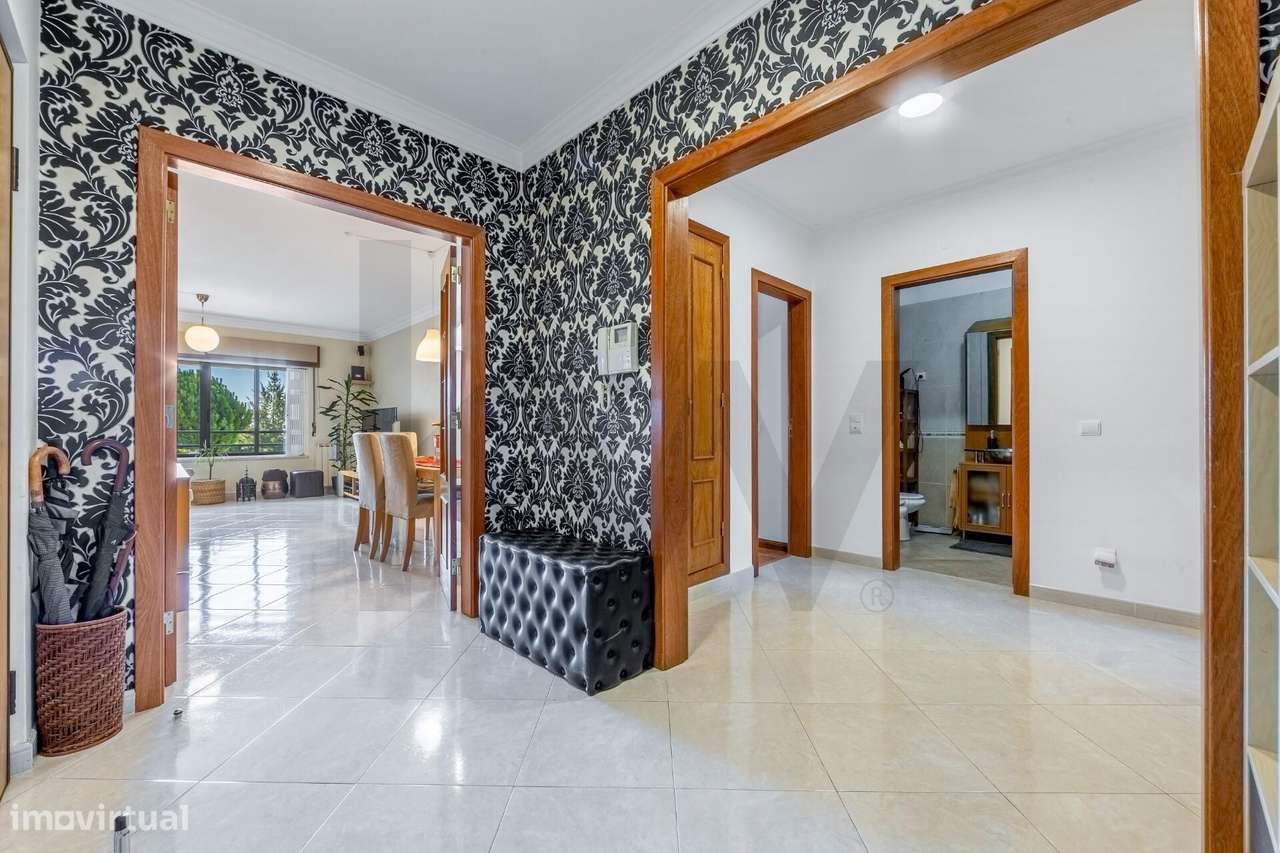 Apartamento T3 com terraço e barbecue, em Talaíde, São Domingos de Ran - Grande imagem: 4/22