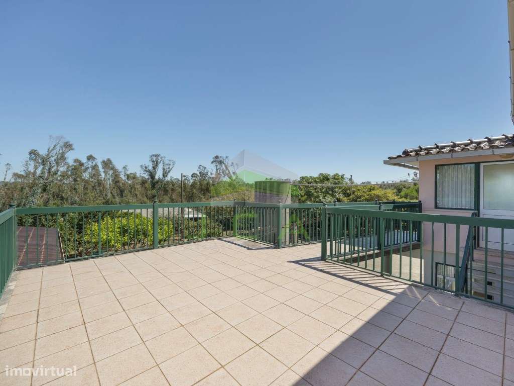 Moradia V3+2 com 4.010m2 de terreno a 5min de Leiria-44