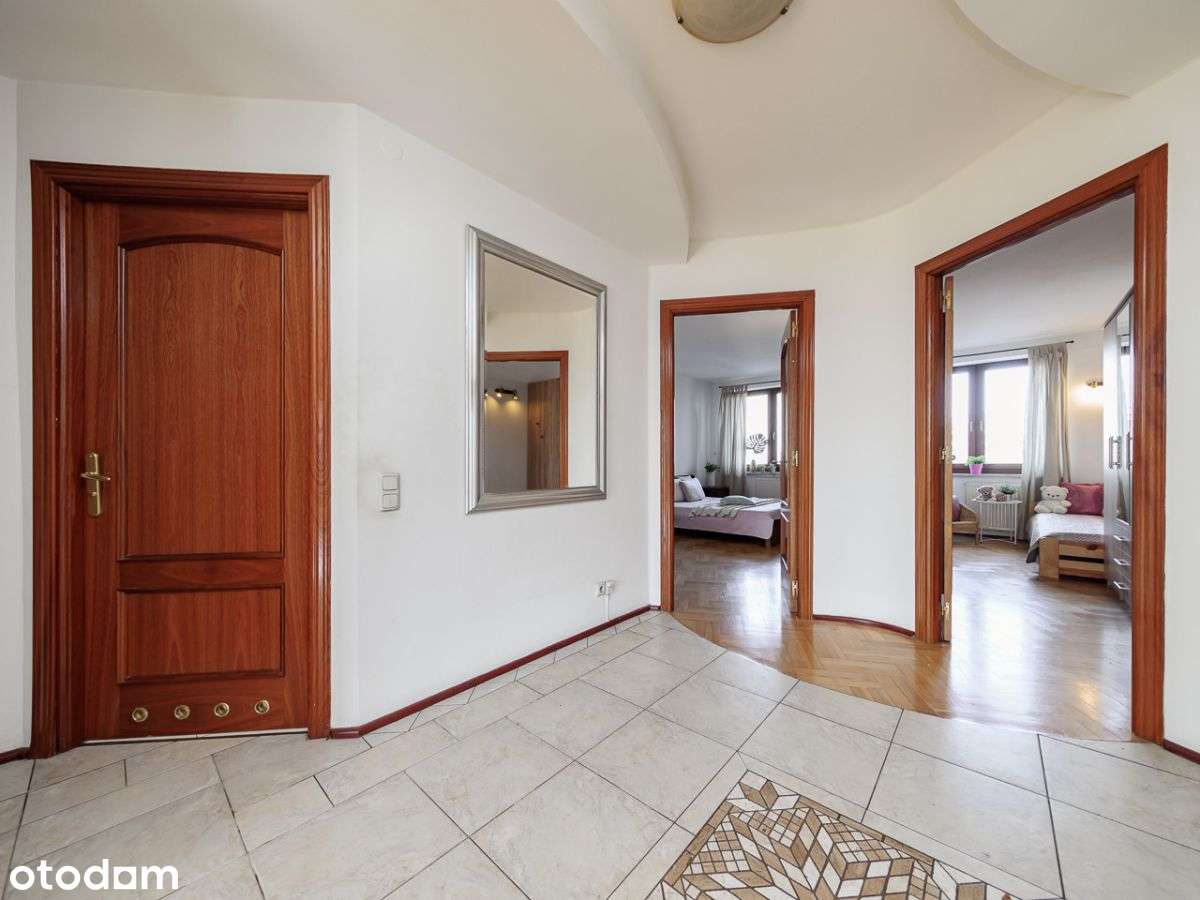 3 pokoje, oryginalny rozkład, świetna lokalizacja-13