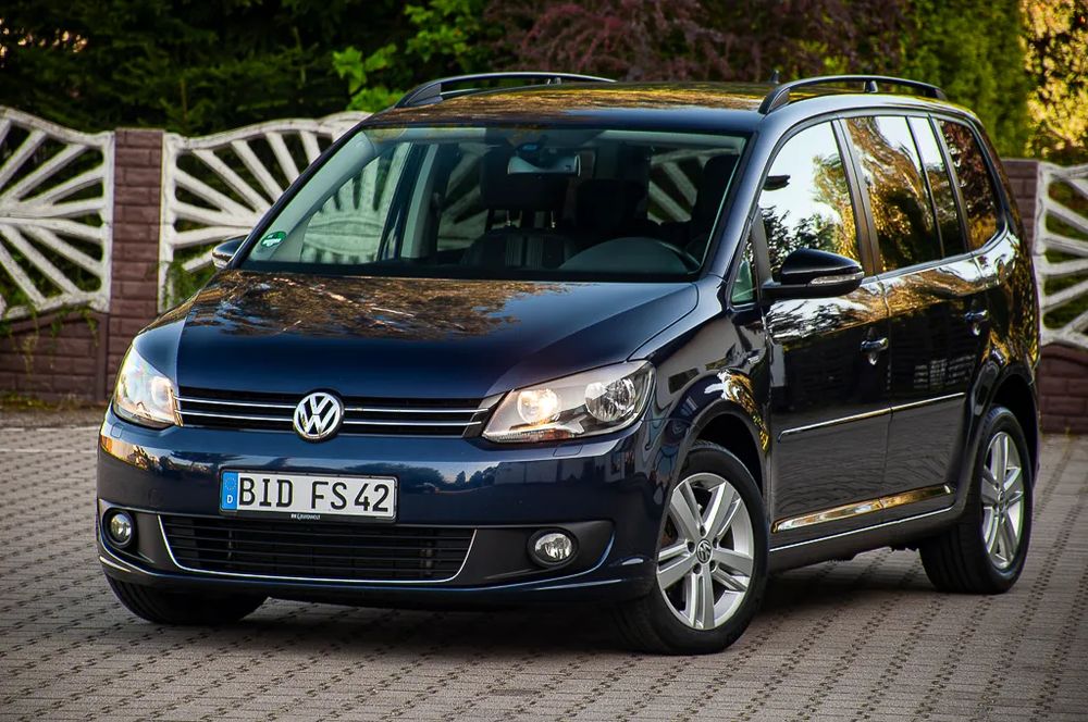 Volkswagen Touran II (2010-2015) 1.6 TDI DPF BlueMotion Technology MATCH 2012