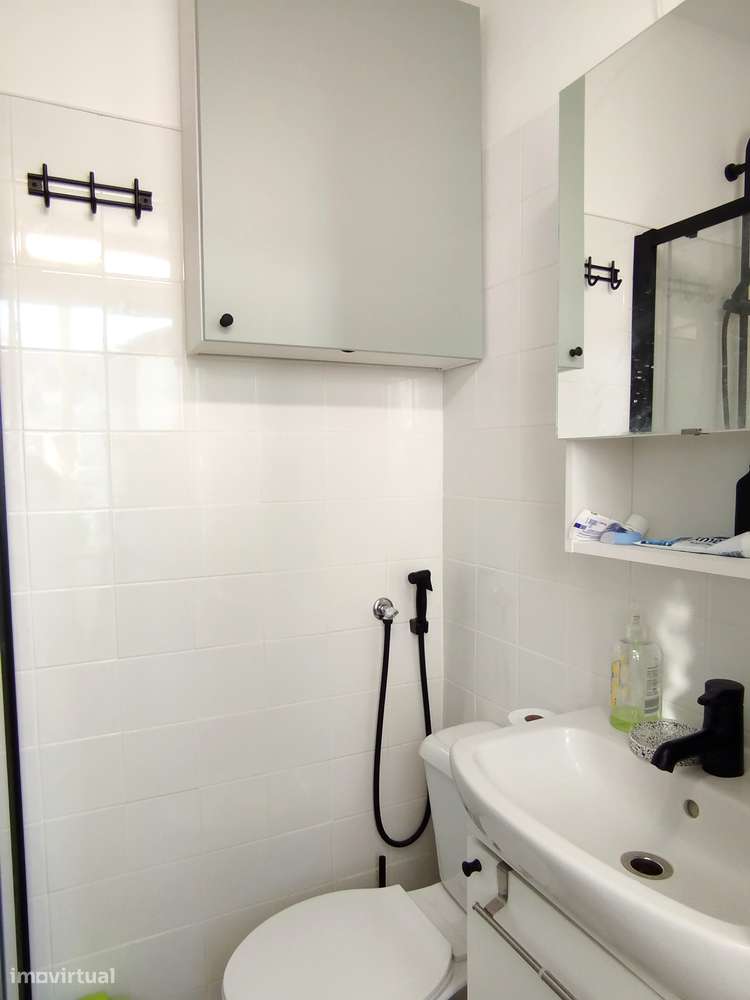 Quarto individual na Boa-hora, Ajuda. Zona bonita e tranquila. - Grande imagem: 4/5