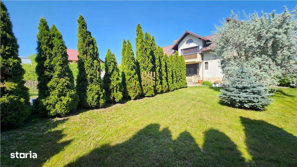 Conac in Ipotesti! De Vanzare! - Imagine principală: 4/12