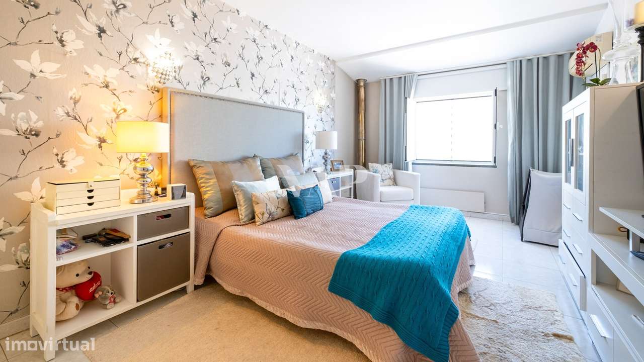 Moradia 3 quartos em zona residencial tranquila na Quinta do Romão, Qu - Grande imagem: 4/23