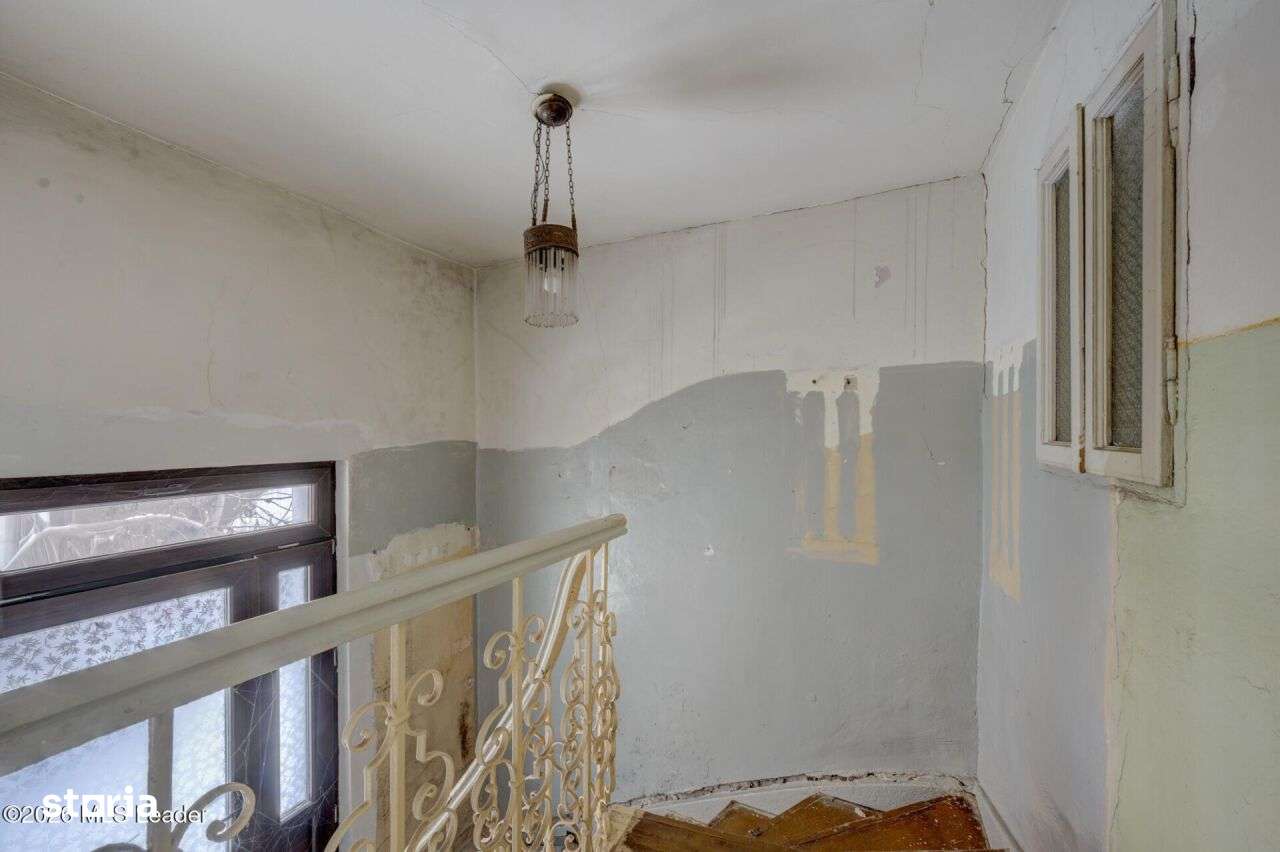 Casă 4 camere, rond Regina Maria, exterior renovat-15