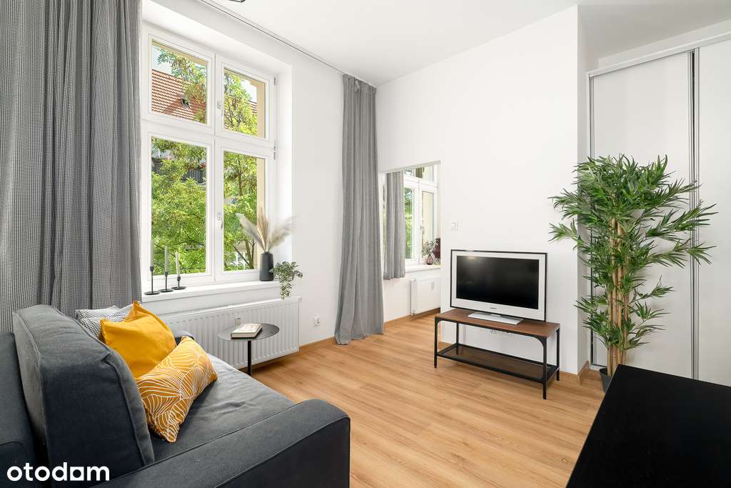 Duża kawalerka z oddzielną sypialnią Łazarz