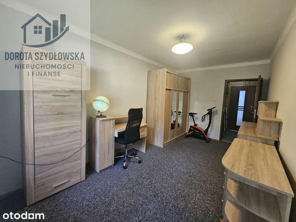 Mieszkanie 3-pokojowe w centrum na parterze.-7