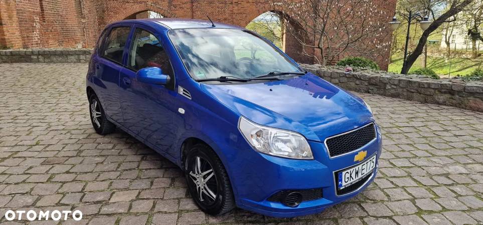 Chevrolet Aveo 1.2 16V Base / Classic - 30