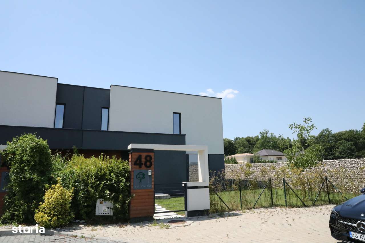 Complex Amber Gardens Tunari - Imagine principală: 4/20