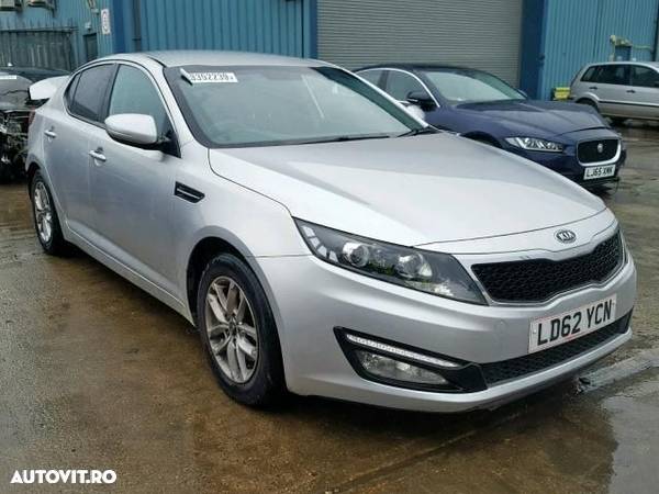 Dezmembrez Kia Optima 1.7 diesel 2013 - 1