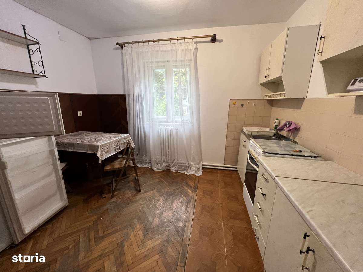 Apartament la casa, 3 camere, gradina propeie, pivnita, in oras Medias-8