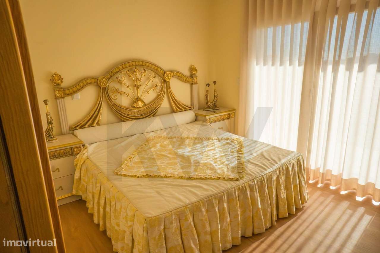 Luxo e exclusividade em Famões com vista sob Lisboa-21