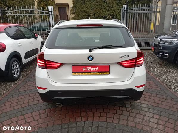 BMW X1 xDrive18d Sport Line - 5