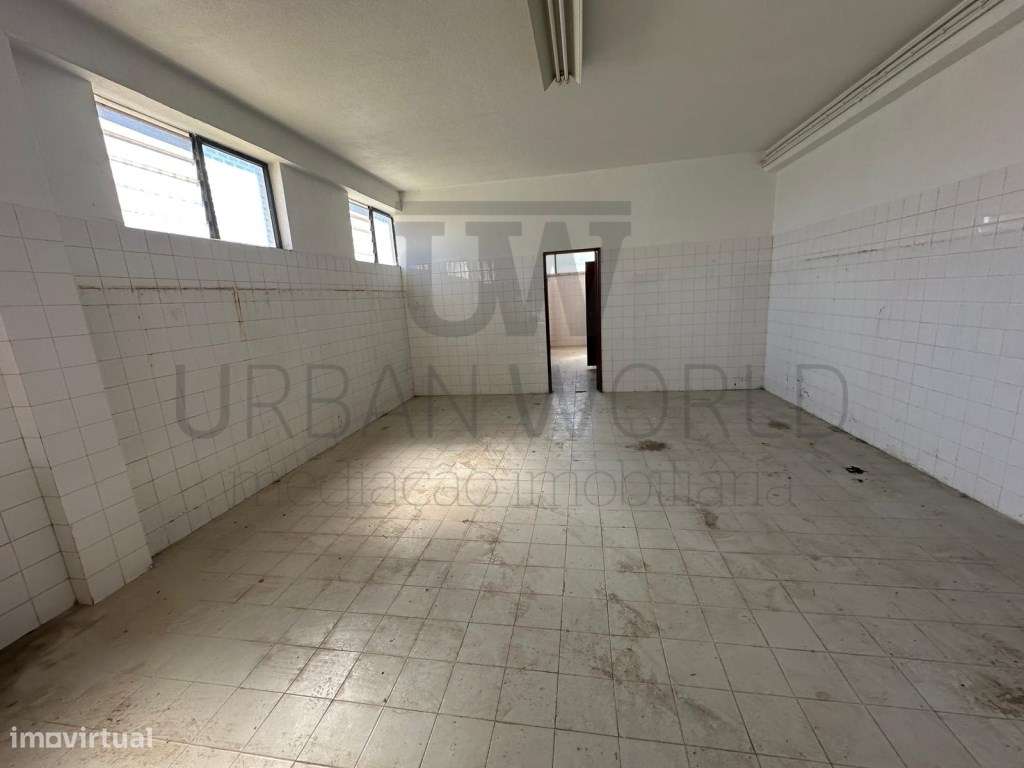 Armazém Industrial, Z. Industrial Torres Novas - Santarém, 12.056 m2-27