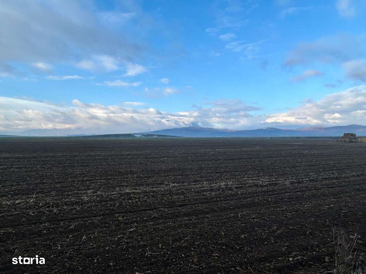 Teren intravilan de vanzare – Rasnov Suprafata:1022 mp Pret:41.000 EUR-4