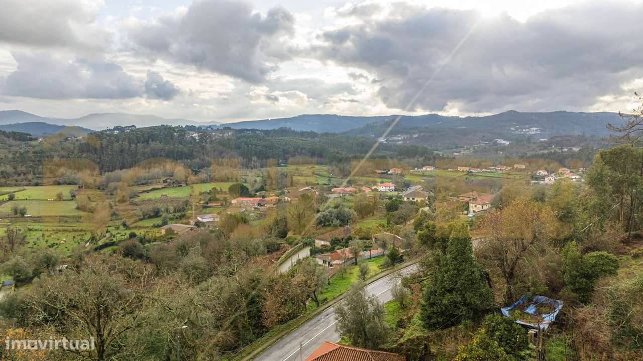 Moradia Isolada T2 em Rendufinho, Póvoa de Lanhoso - Grande imagem: 4/28
