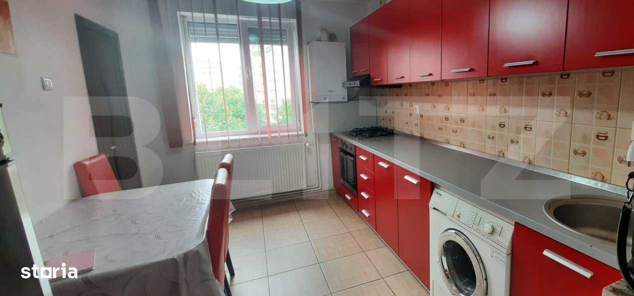 Apartament cu 4 camere, 80 mp, zona Micro 15 Satu Mare - Imagine principală: 5/8