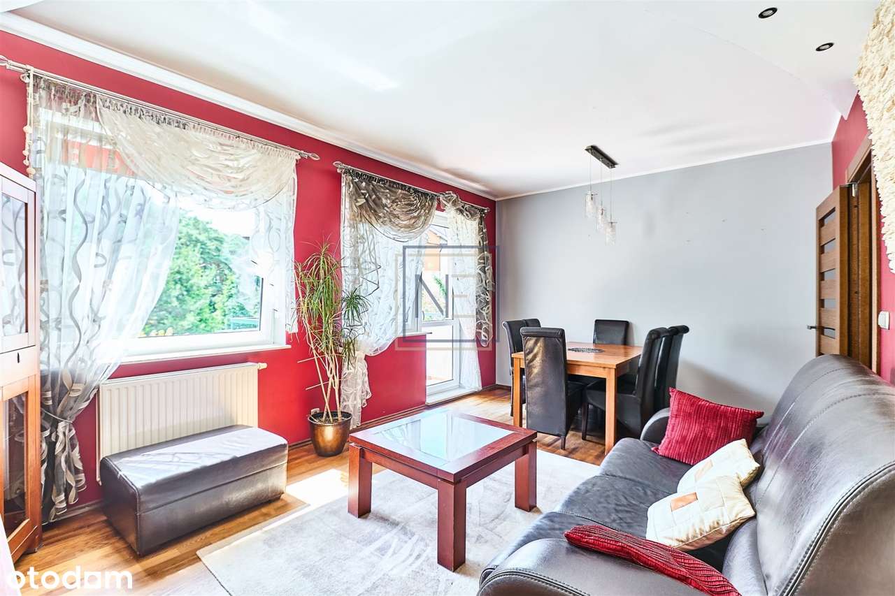 Rozkłądowe M4 z widokiem na las. Osowa Góra-0