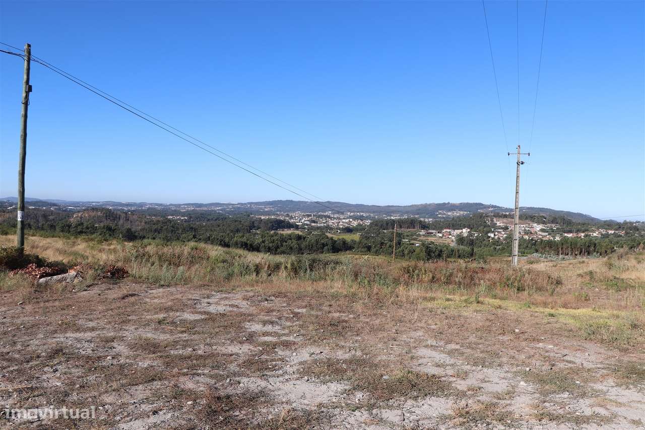 Lote de Terreno  Venda em Lustosa e Barrosas (Santo Estêvão),Lousada - Grande imagem: 4/11