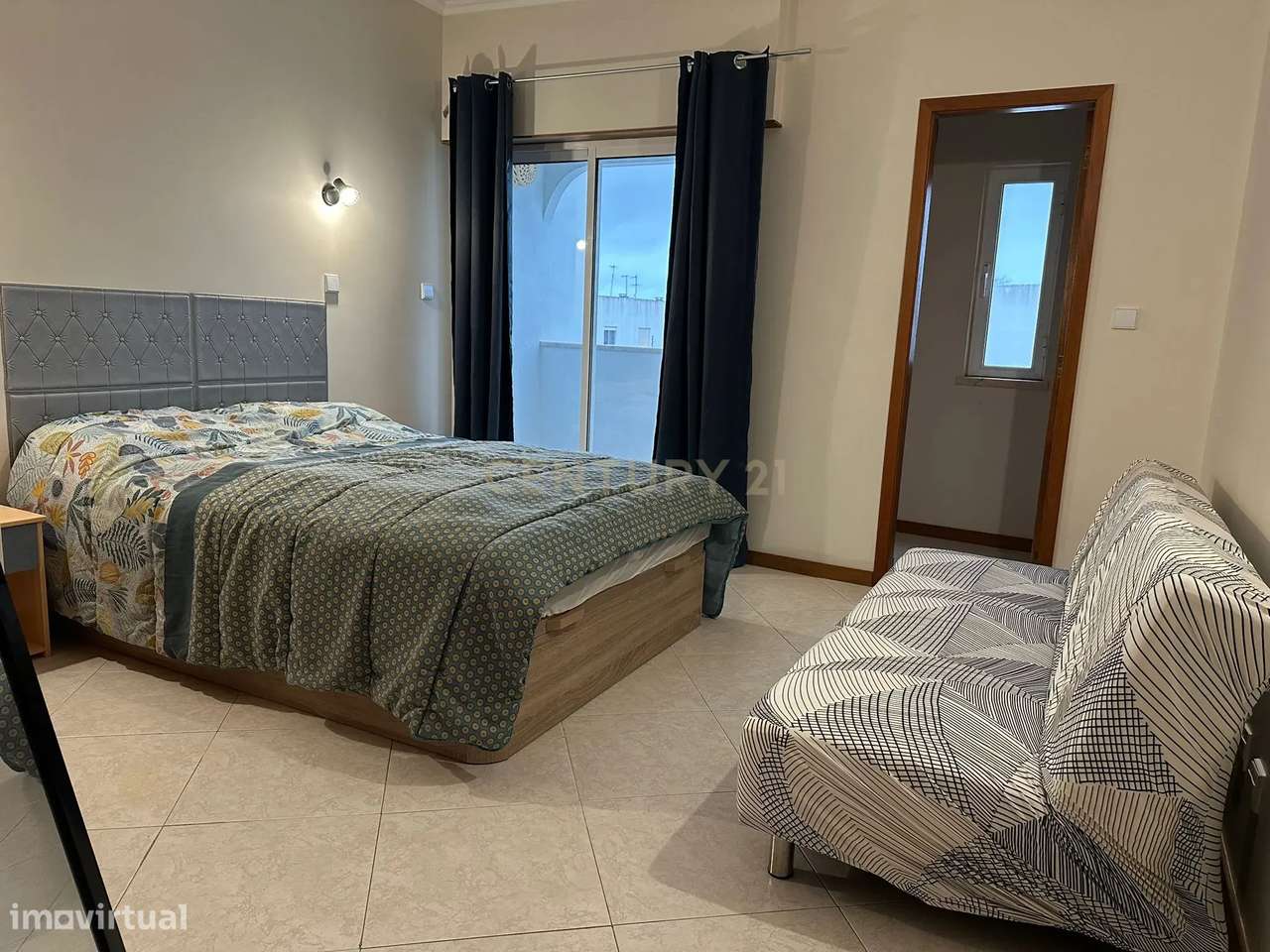 Magnífico apartamento T2 com Piscina e vista mar no coração de Albufei-21