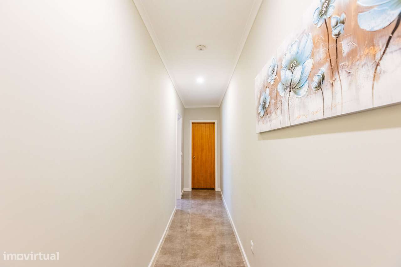 Moradia Geminada T5 - São Gonçalo - Grande imagem: 5/16