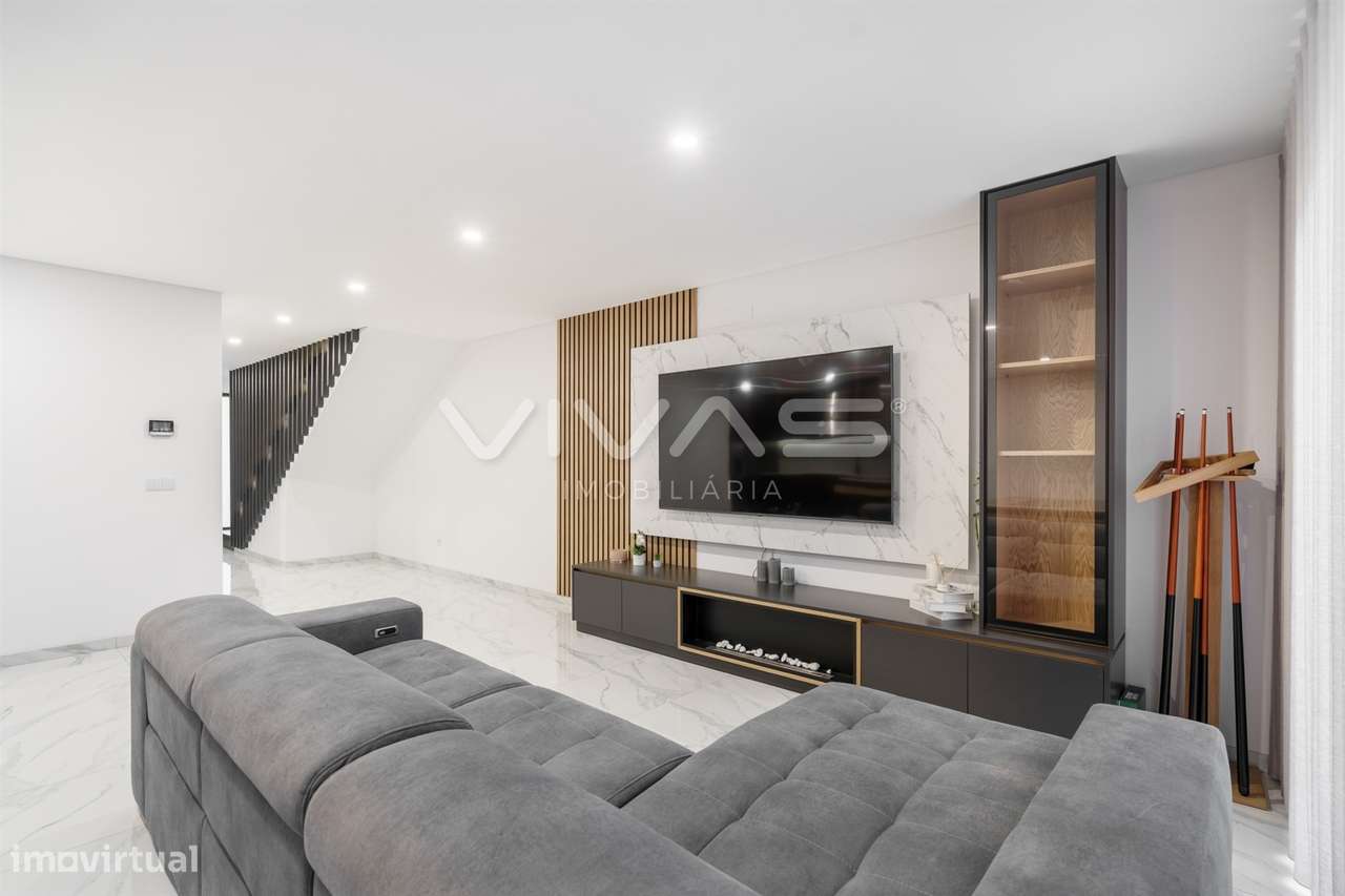 Moradia T3 Venda em Alpendorada, Várzea e Torrão,Marco de Canaveses-12