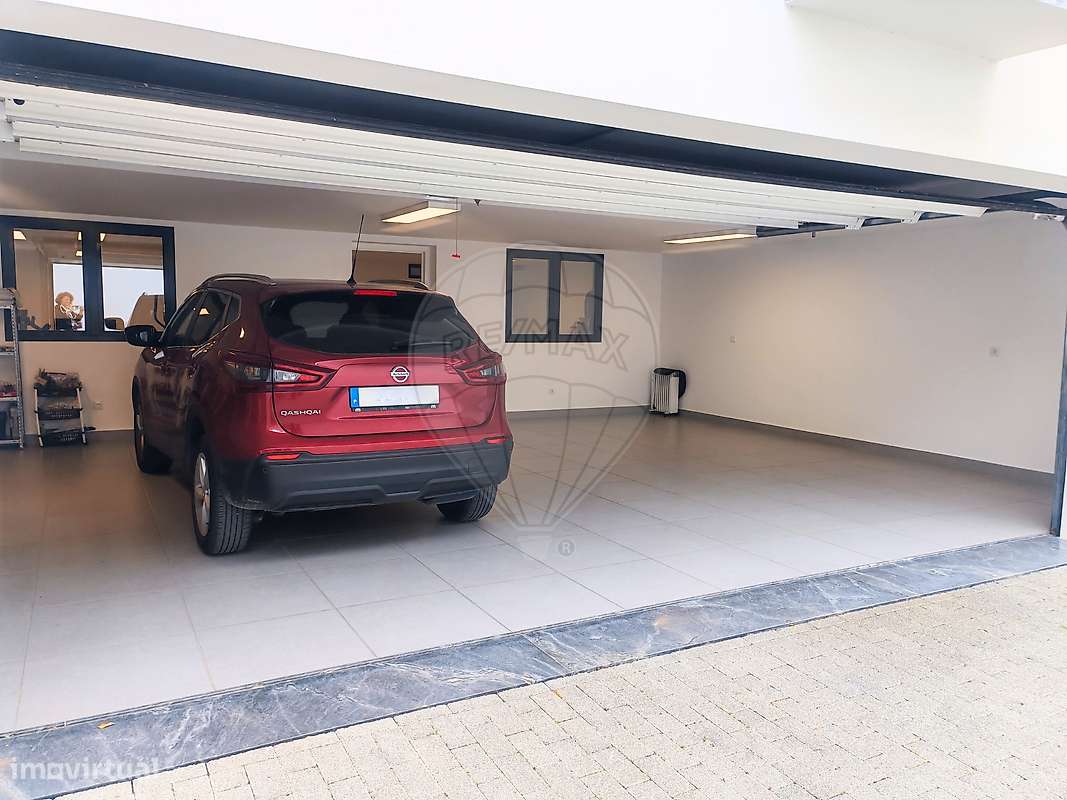 Moradia T4 para venda-33