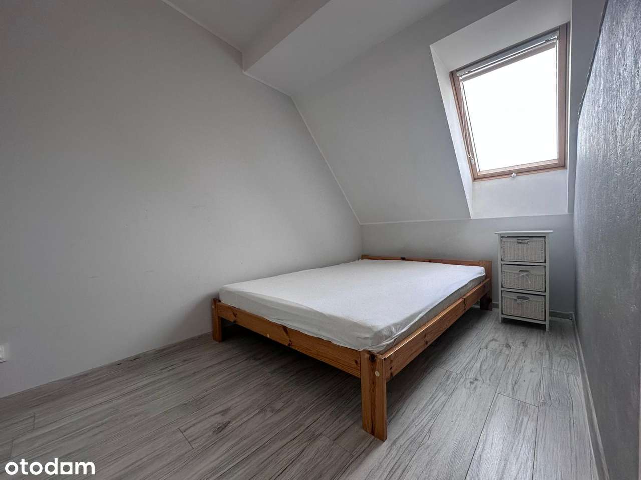 Duża kawalerka w Apartamentowcu z Windą-6