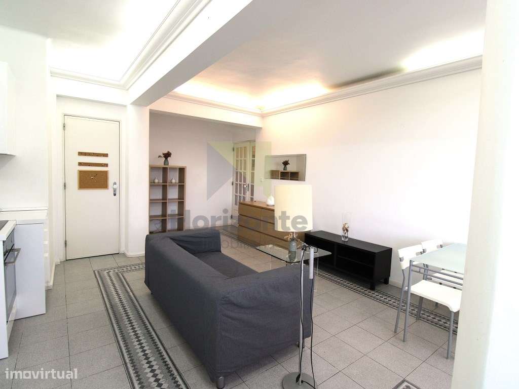 Apartamento T2 Mobilado e Acolhedor junto Parque das Conchas - Grande imagem: 5/28