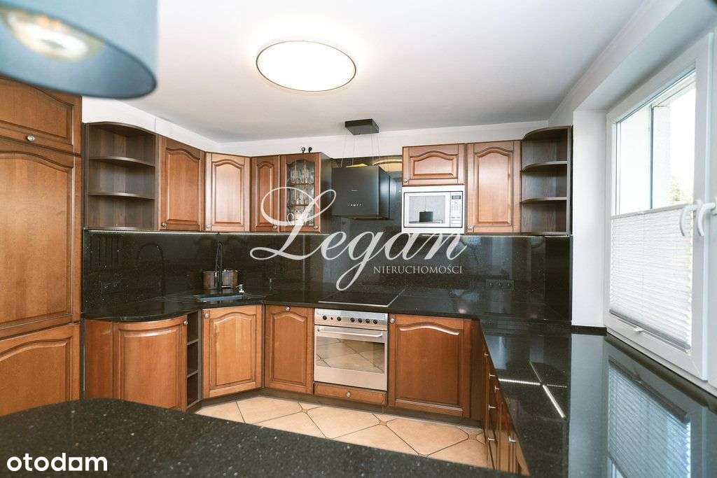 Przestronne mieszkanie z widokiem na rezerwat.-3