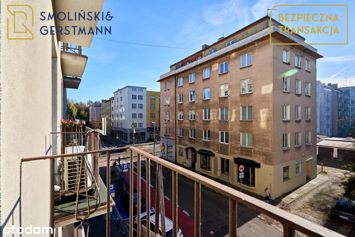 Na sprzedaż - 3 pokoje po remoncie, Centrum Gdyni-19