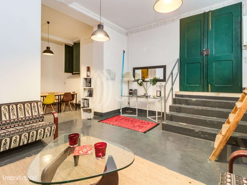 Loft T0+1 com afetação comercial, na Sé, em Lisboa - Grande imagem: 4/21