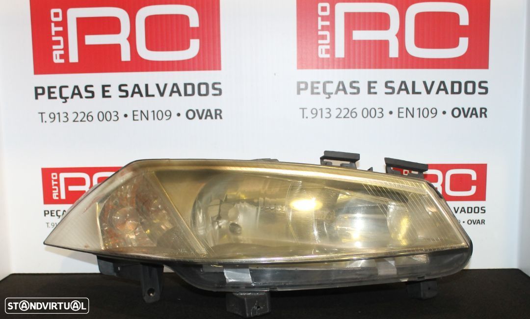 Farol Renault Megane II de 2004 - 1