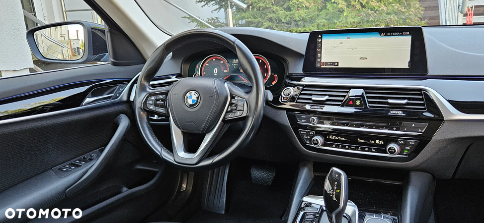 BMW Seria 5 520d - 19