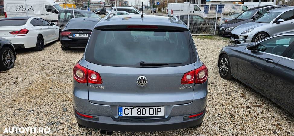 Volkswagen Tiguan 2.0 TDI DPF 4Motion BlueMotion Technology DSG Track & Style - 23