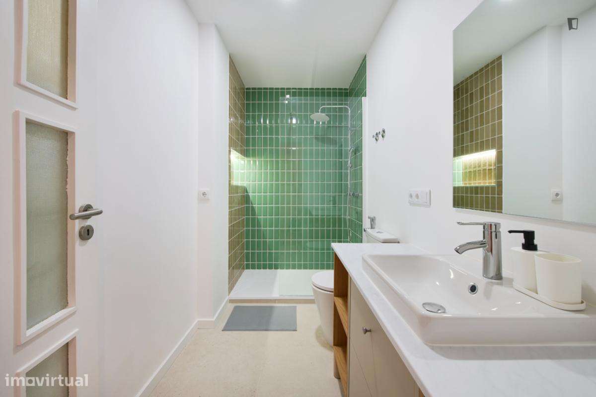 Quarto - localizado em Alvalade Lisbon - Grande imagem: 5/25