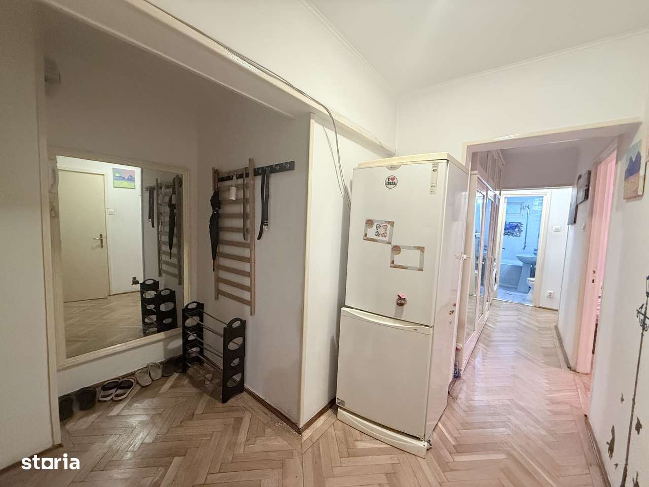 Apartament 3 camere decomandat, parter, pozitie excelenta - Imagine principală: 4/13
